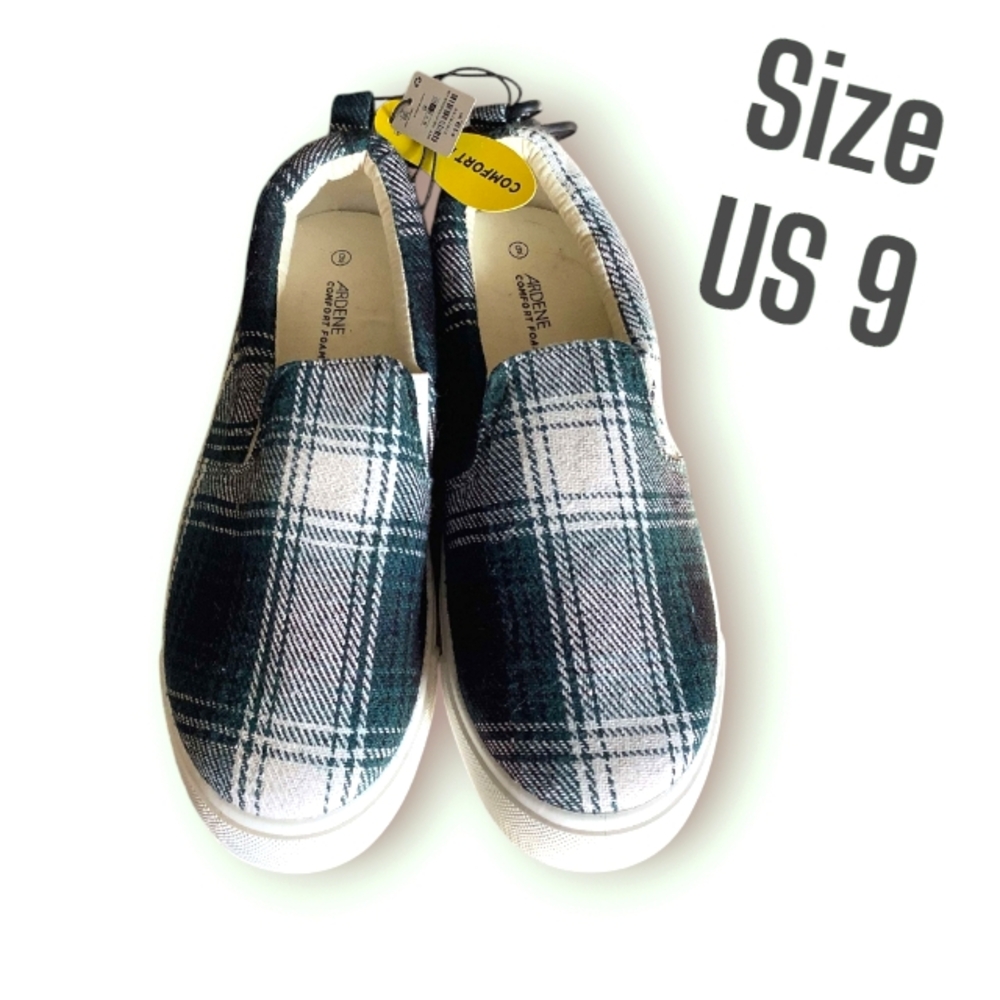 Ardene | NWT slip on
